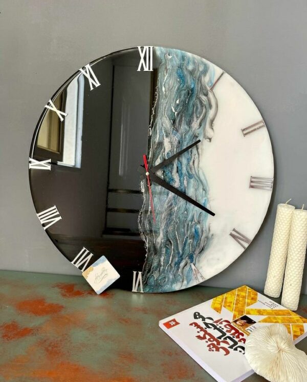 Decorative Resin wall clock