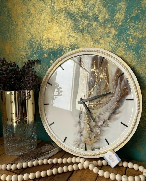 Decorative Resin wall clock